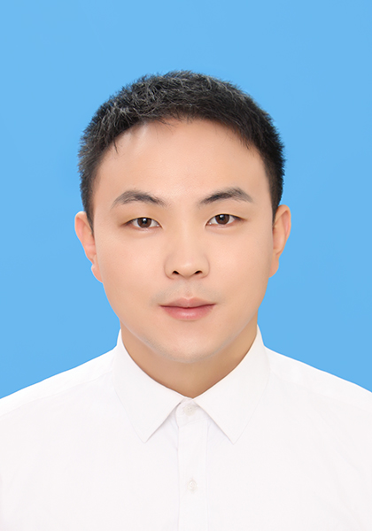 Yanxing Feng(冯艳兴)